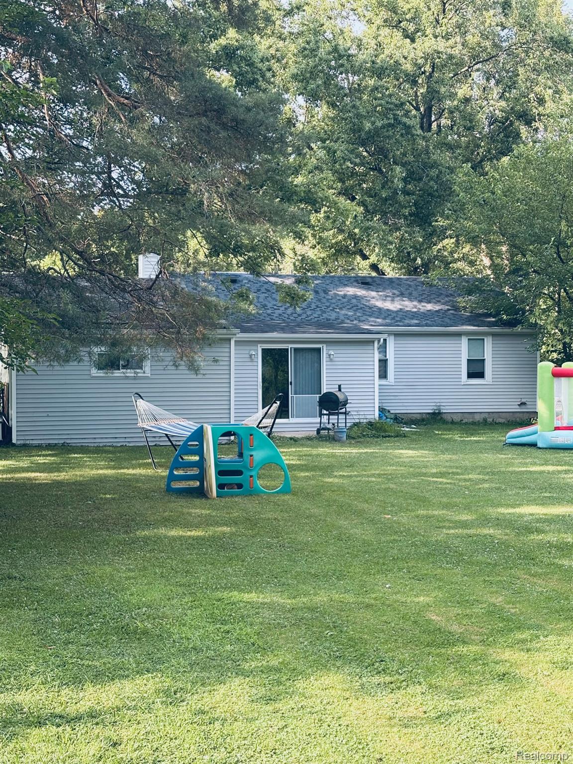 6290 Lapeer Road