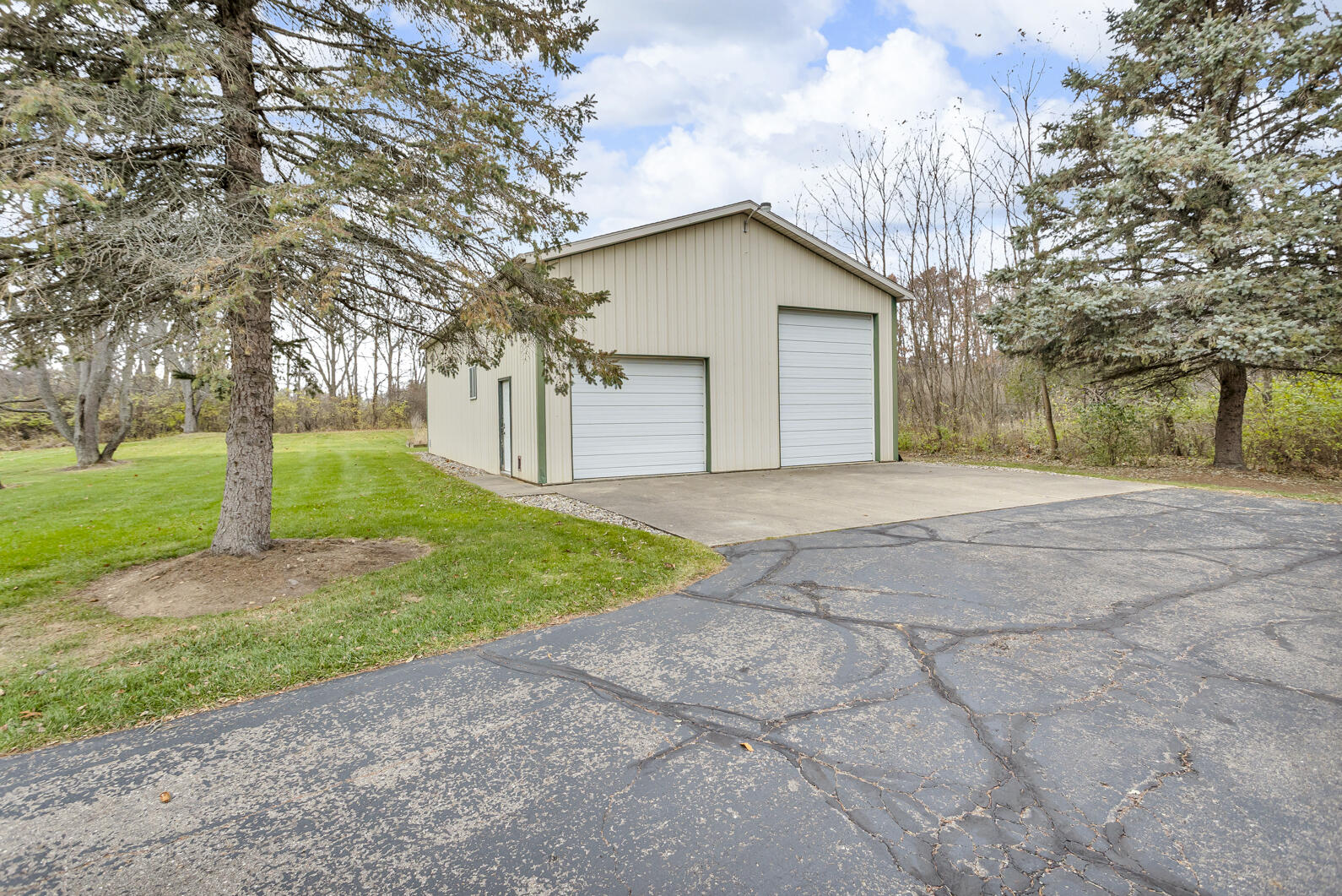 6550 Maple Dale Road