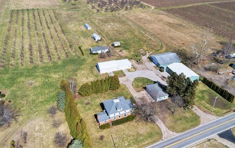 6629 N Branch Road Bainbridge Township MI 49022