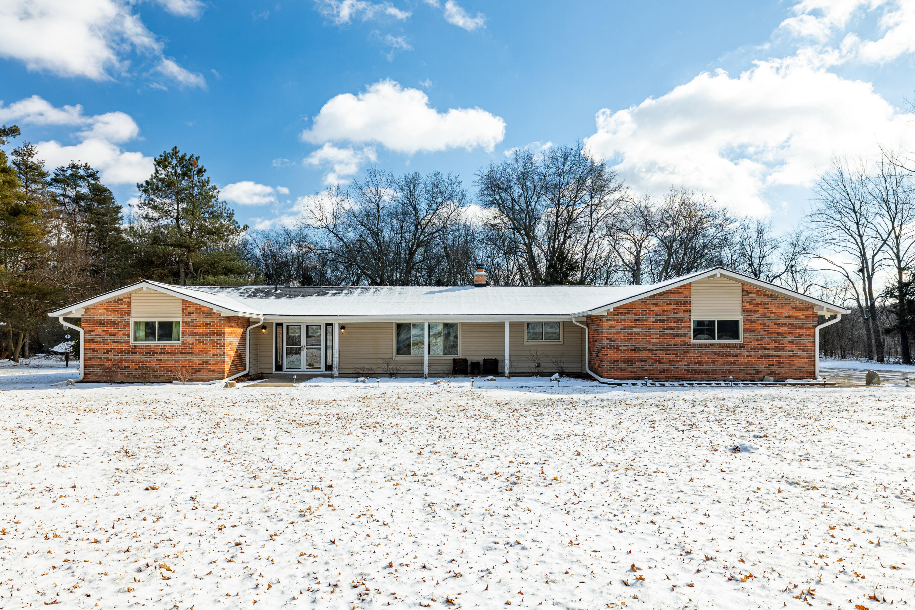 7500 Dexter Pinckney Road