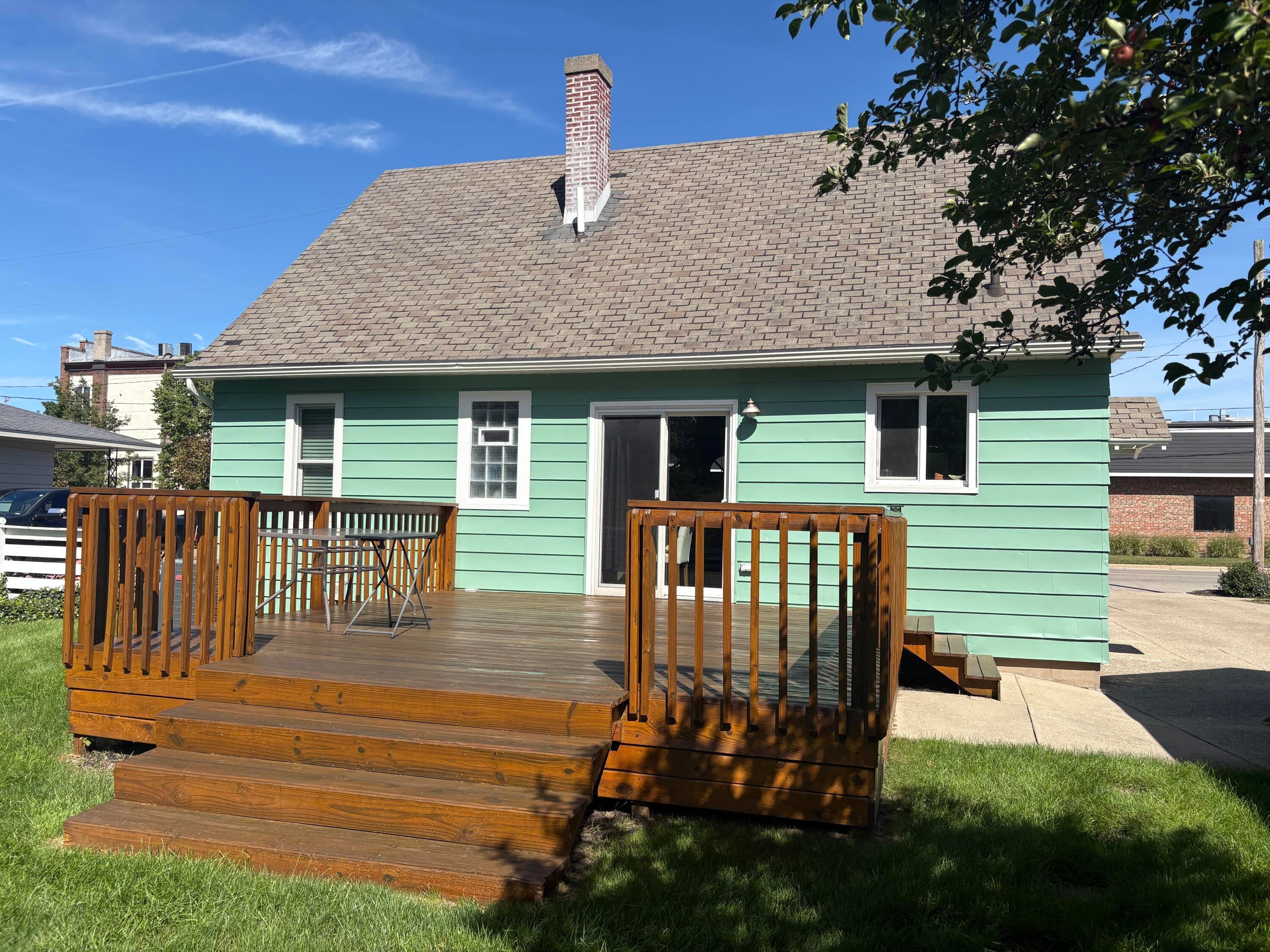 114 W Exchange Street