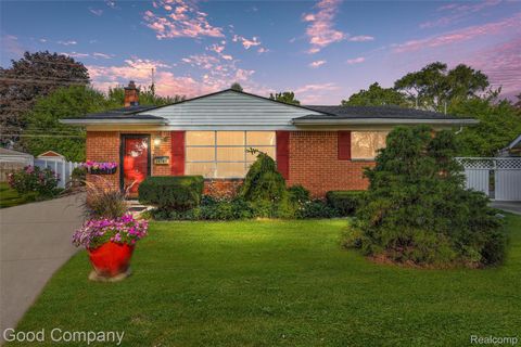 Photo of 28767 Alden Street, Madison Heights City, MI 48071 (MLS # 20251043118)