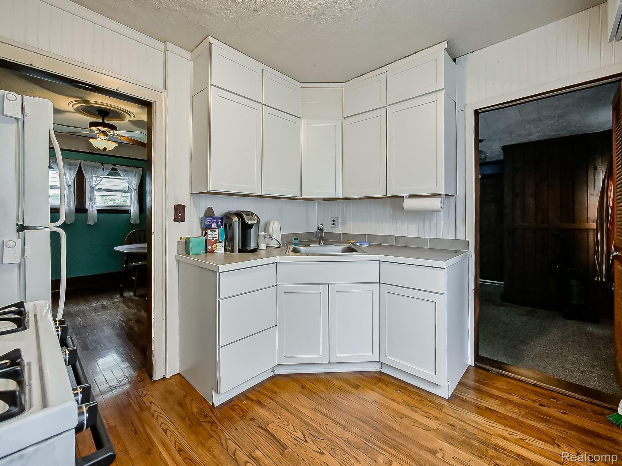 4177 Washington Street