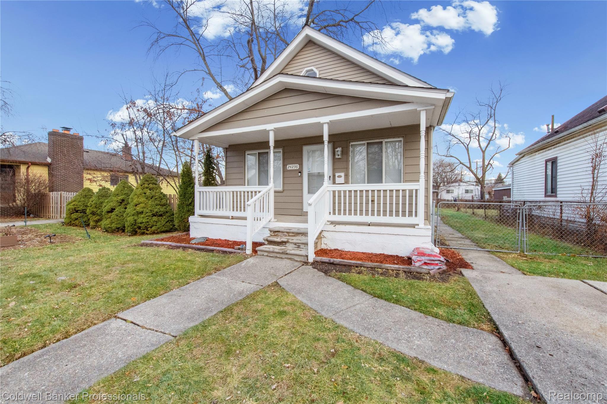 24236 Shakespeare Avenue