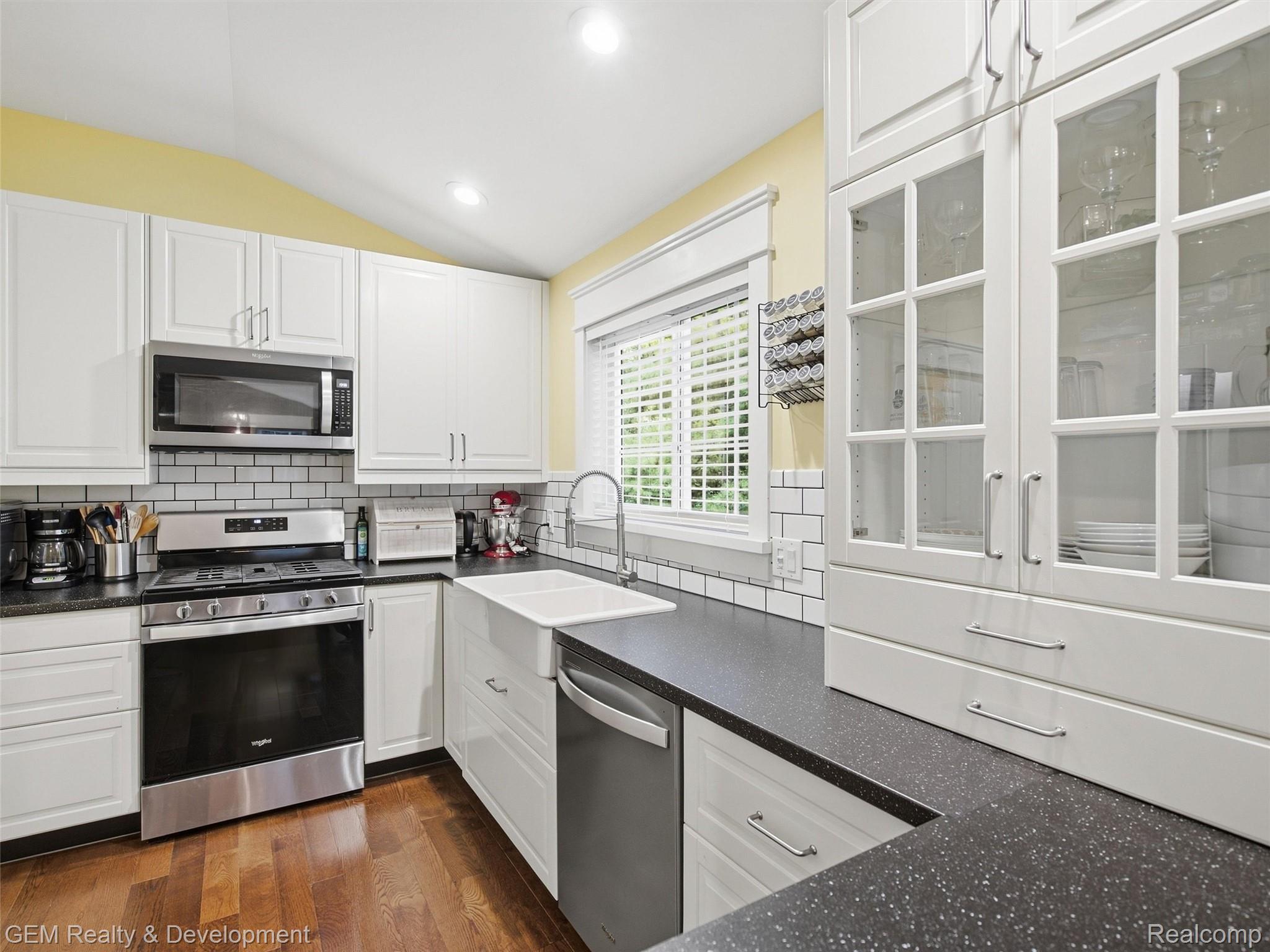 1301 Porter Road