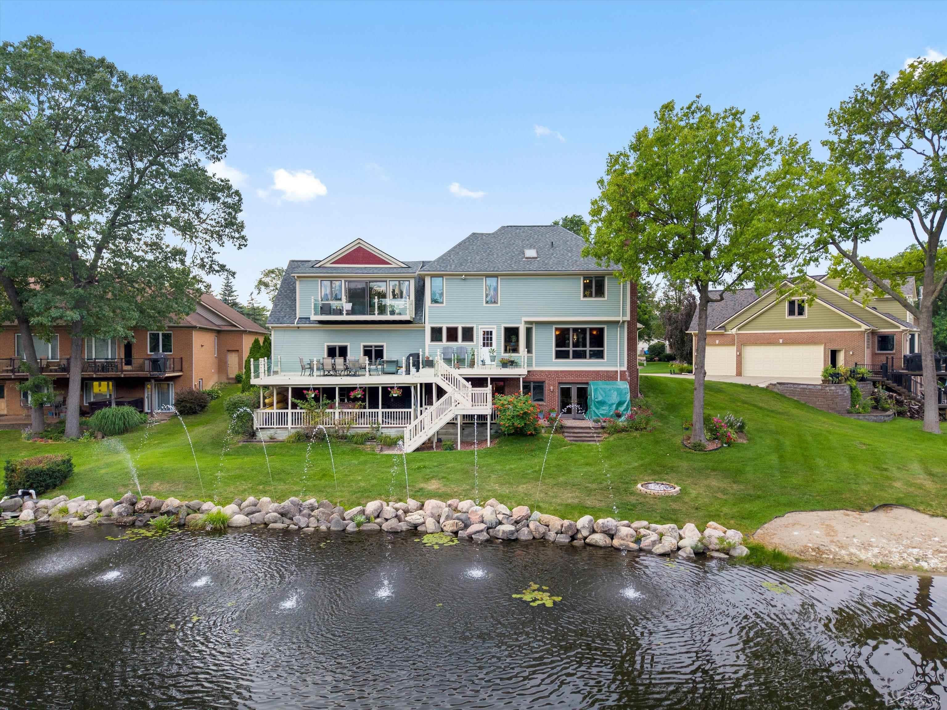 3172 Pine Tree Court