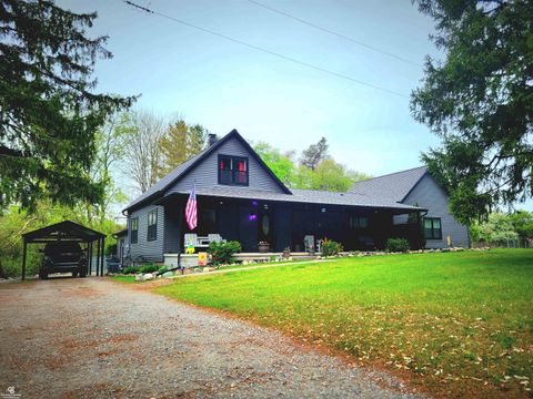 3569 Cribbins Road Kenockee Township St Clair MI 48006