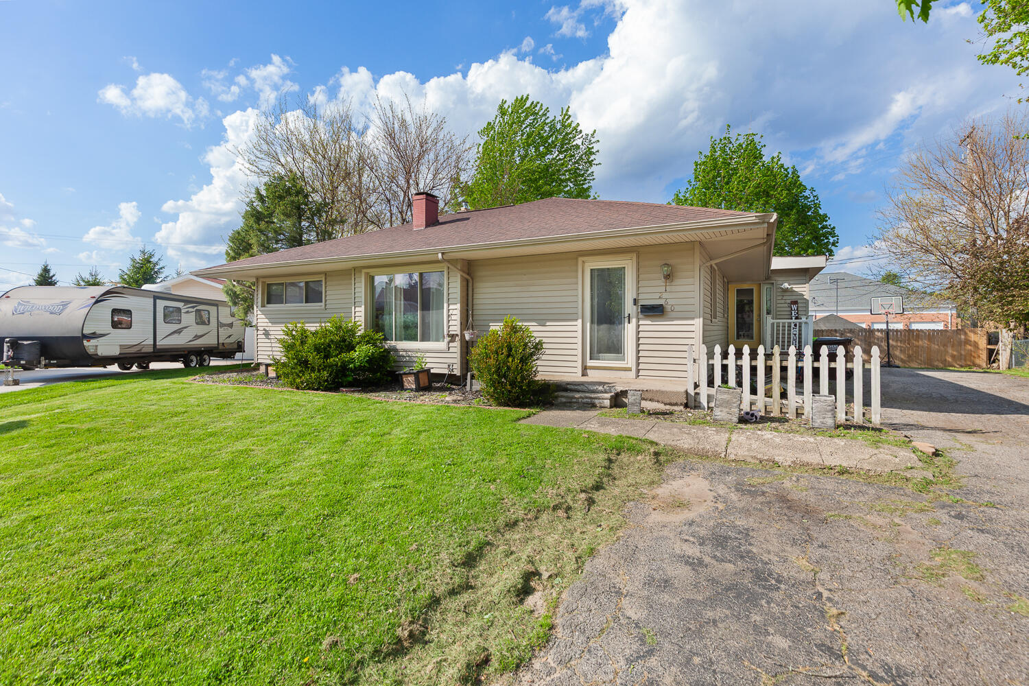 260 Renfrew Avenue