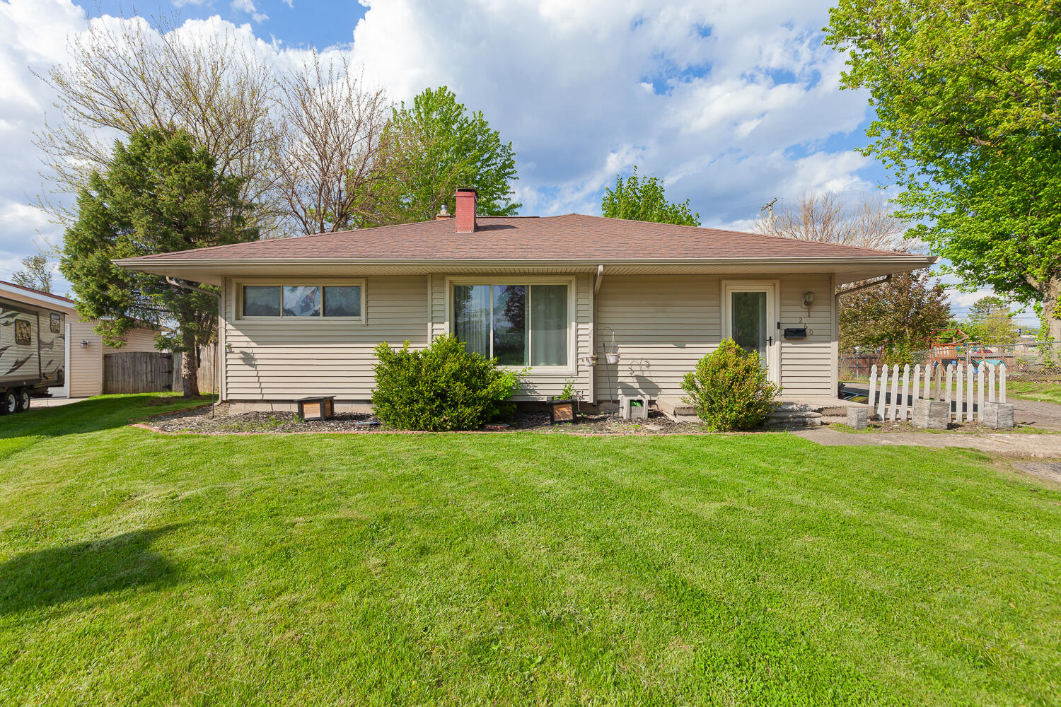 260 Renfrew Avenue