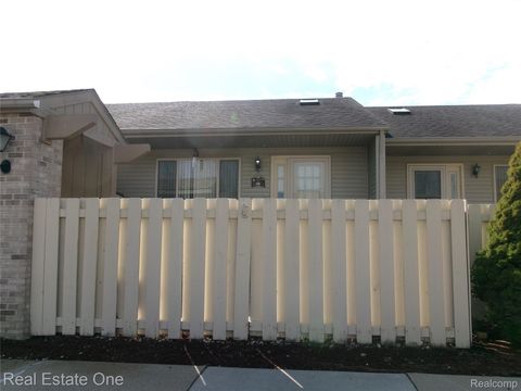 62181 ARLINGTON CIRCLE 4 South Lyon City MI 48178