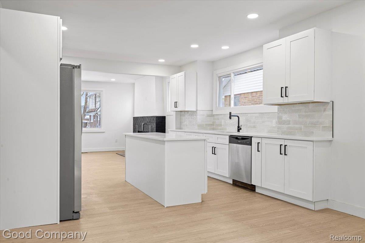 11931 Wisconsin Street