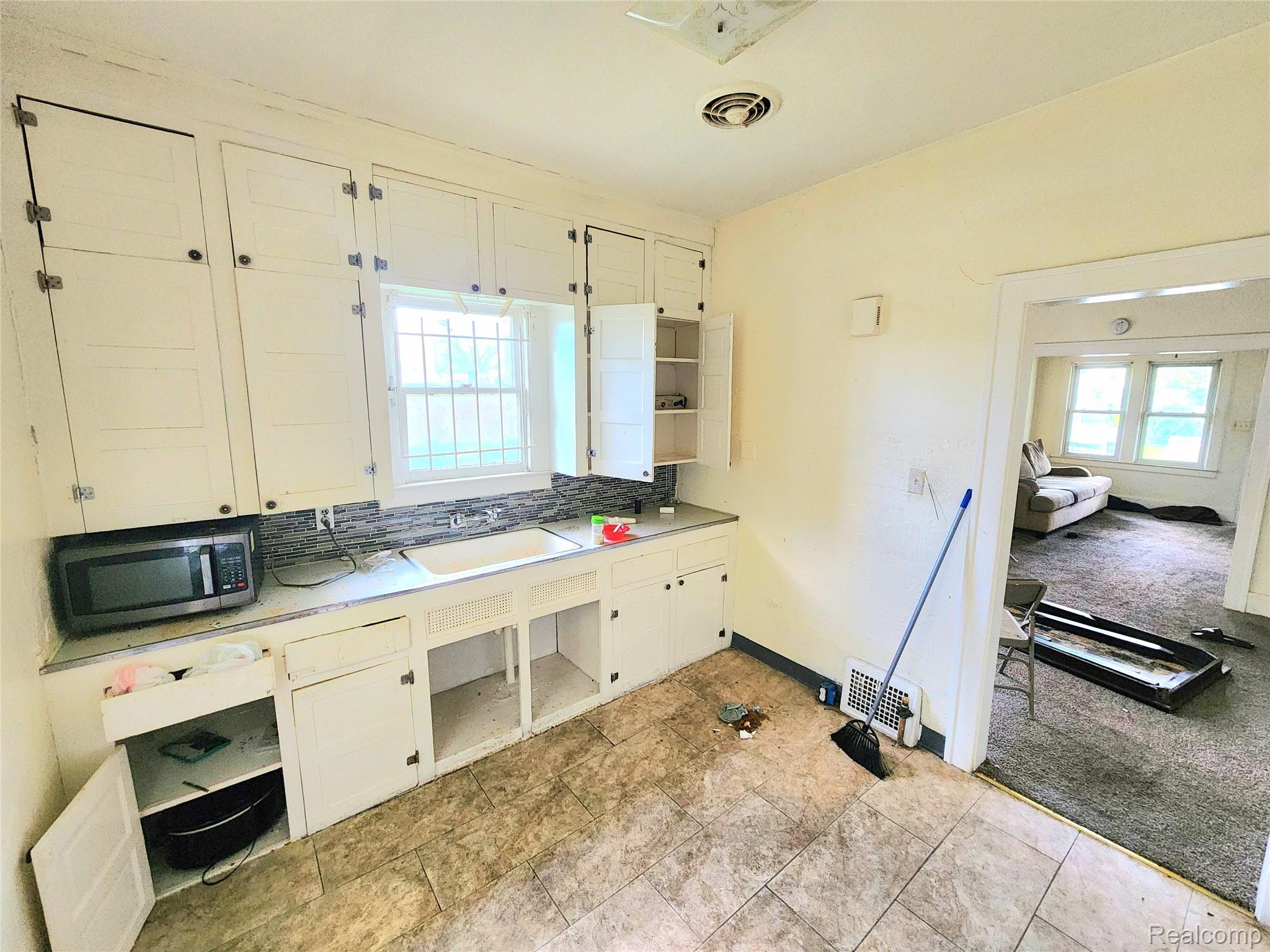 19120 Orleans Street