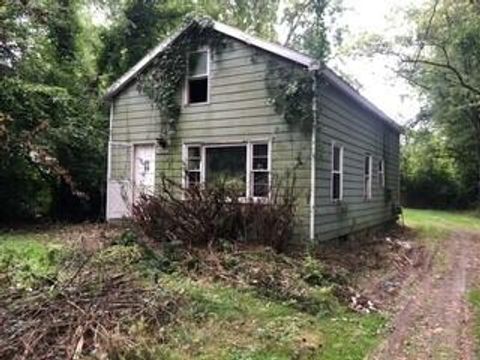 7230 Arkon Road Augusta Charter Township MI 48160