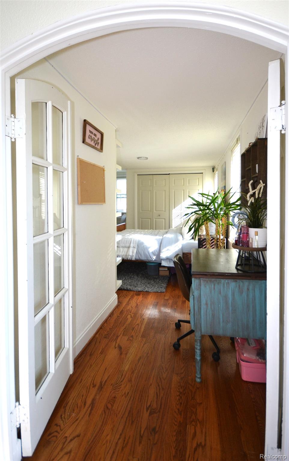 Birmingham City, Michigan 48009, United States, 3 Bedrooms Bedrooms, ,3 BathroomsBathrooms,Residential,Active,235087