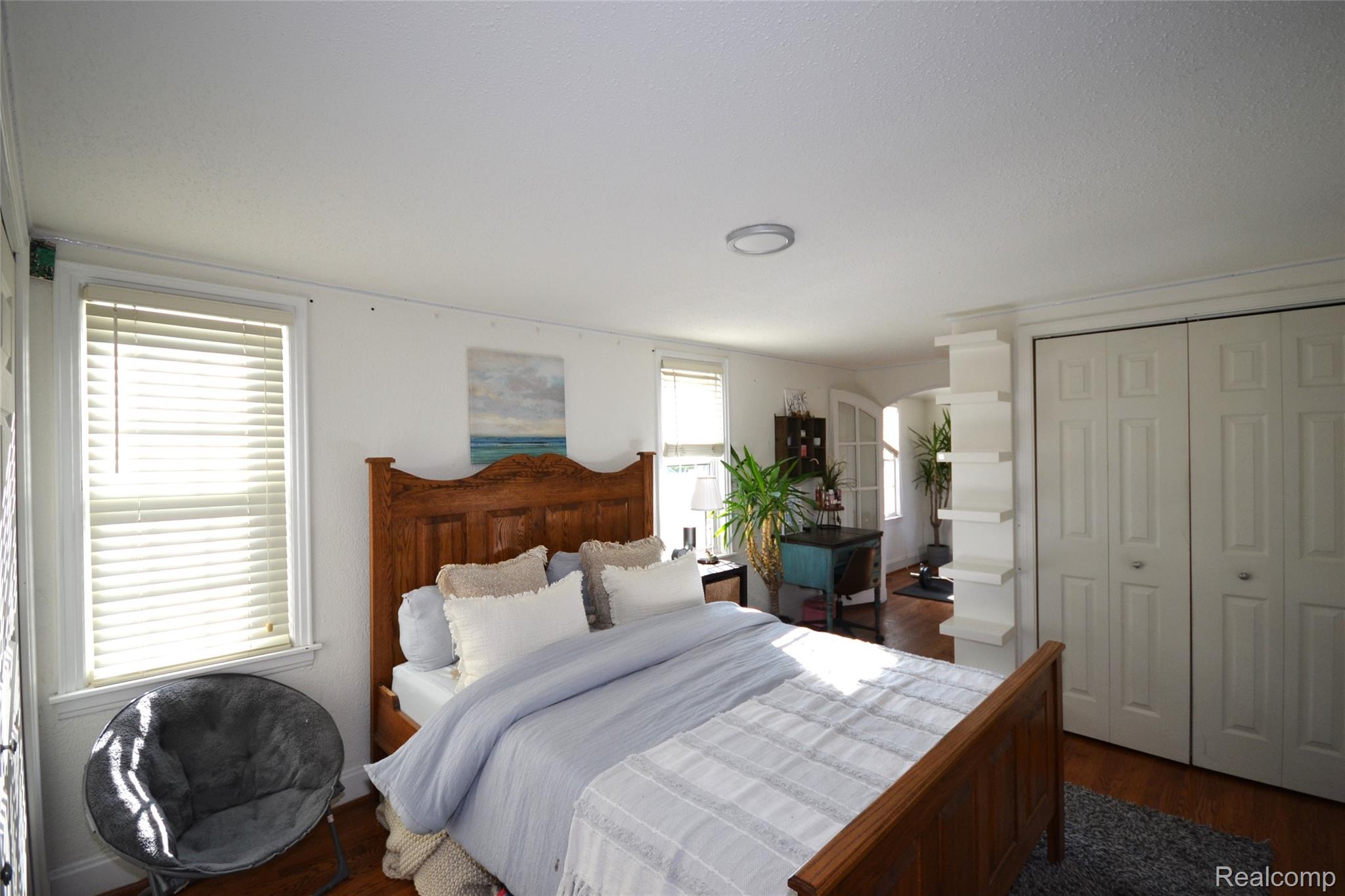 Birmingham City, Michigan 48009, United States, 3 Bedrooms Bedrooms, ,3 BathroomsBathrooms,Residential,Active,235087