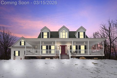 1290 Grace Lane Milford Charter Township MI 48380