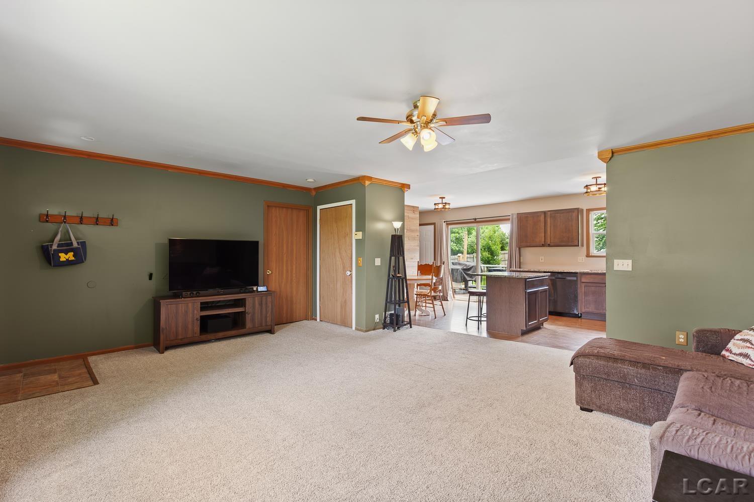 7673 Dalton Road