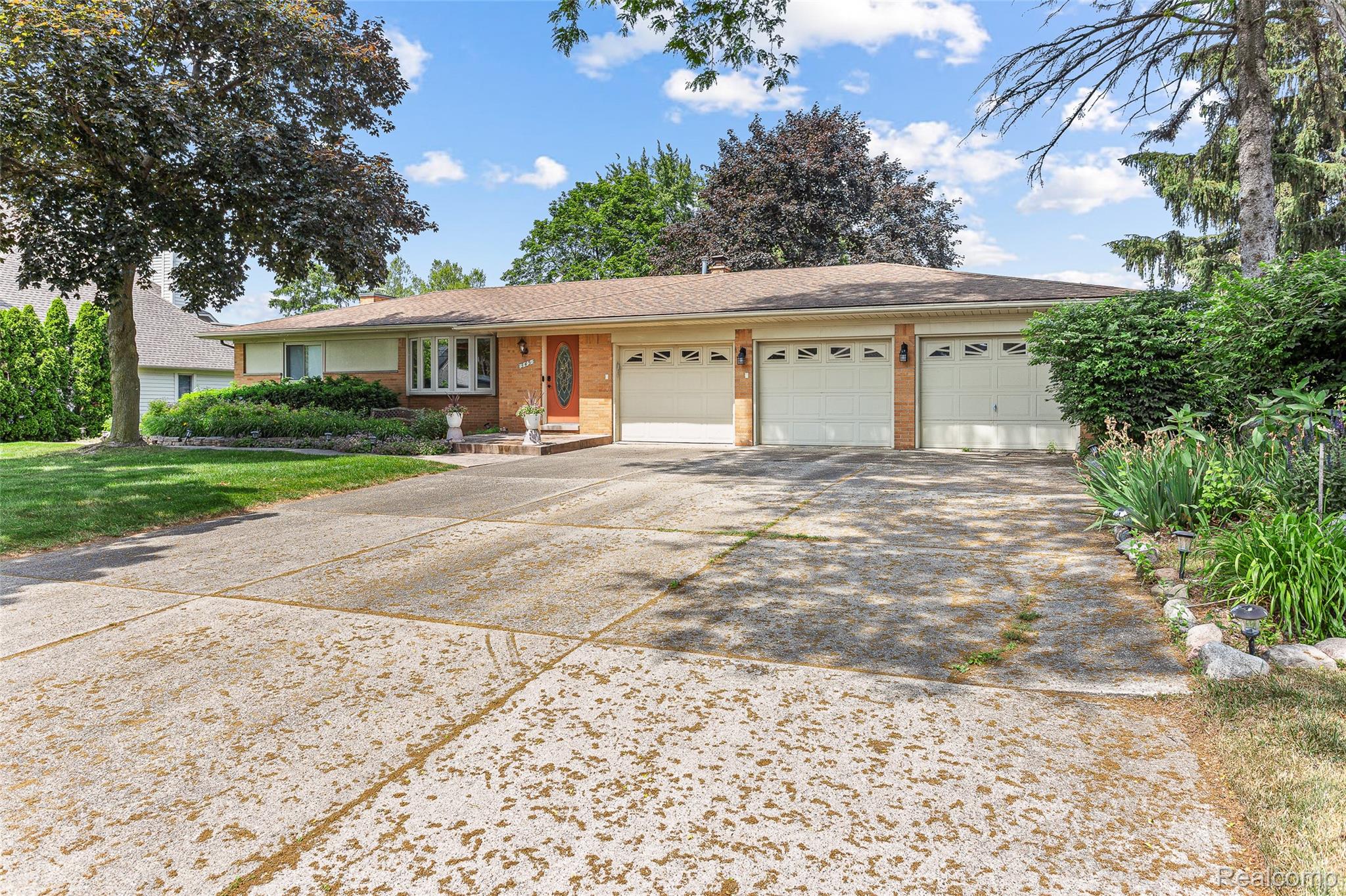 345 Beverly Island Drive