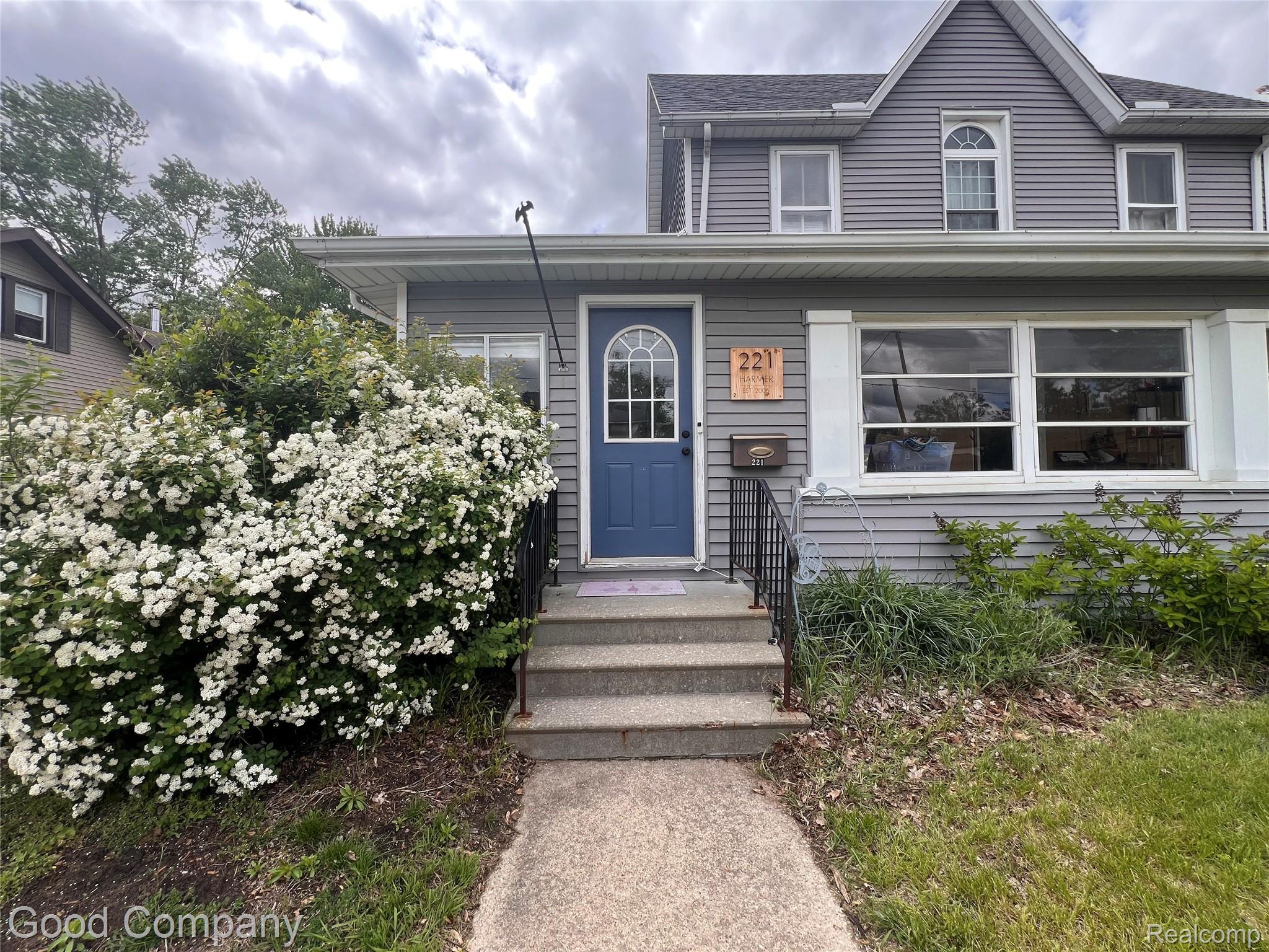 221 CENTER Street