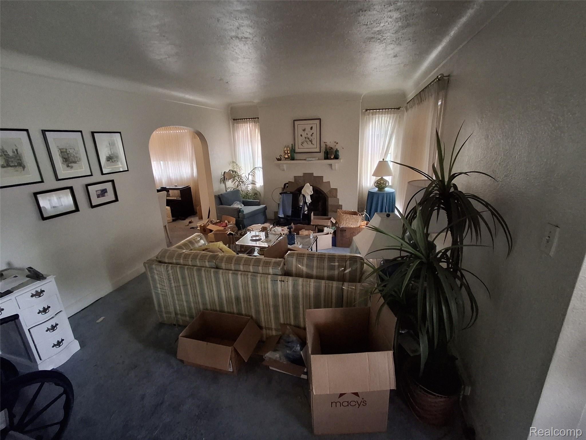 3205 W Outer Drive