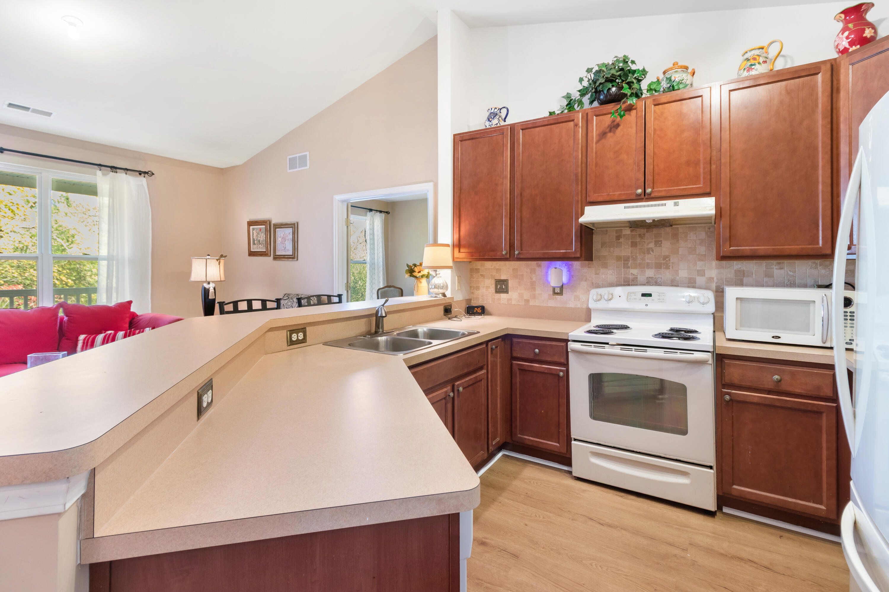 8183 Autumn Woods Trail