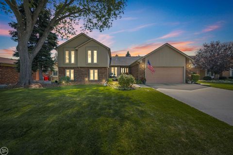 15492 S Royal Doulton Blvd Boulevard Clinton Charter Township MI 48038