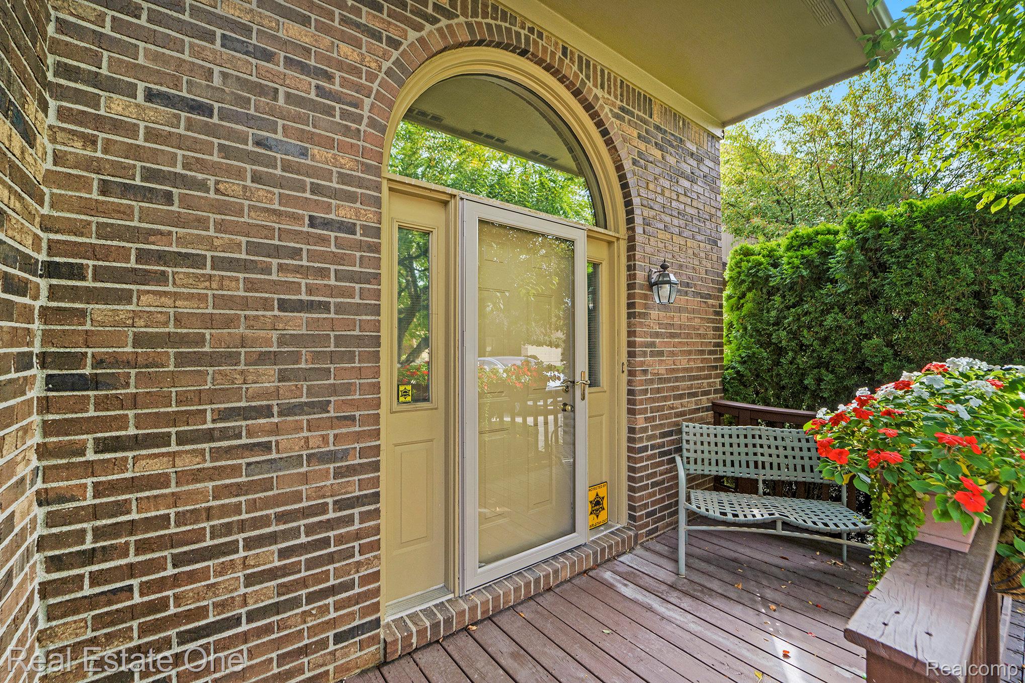 2191 Rochelle Park Drive 63