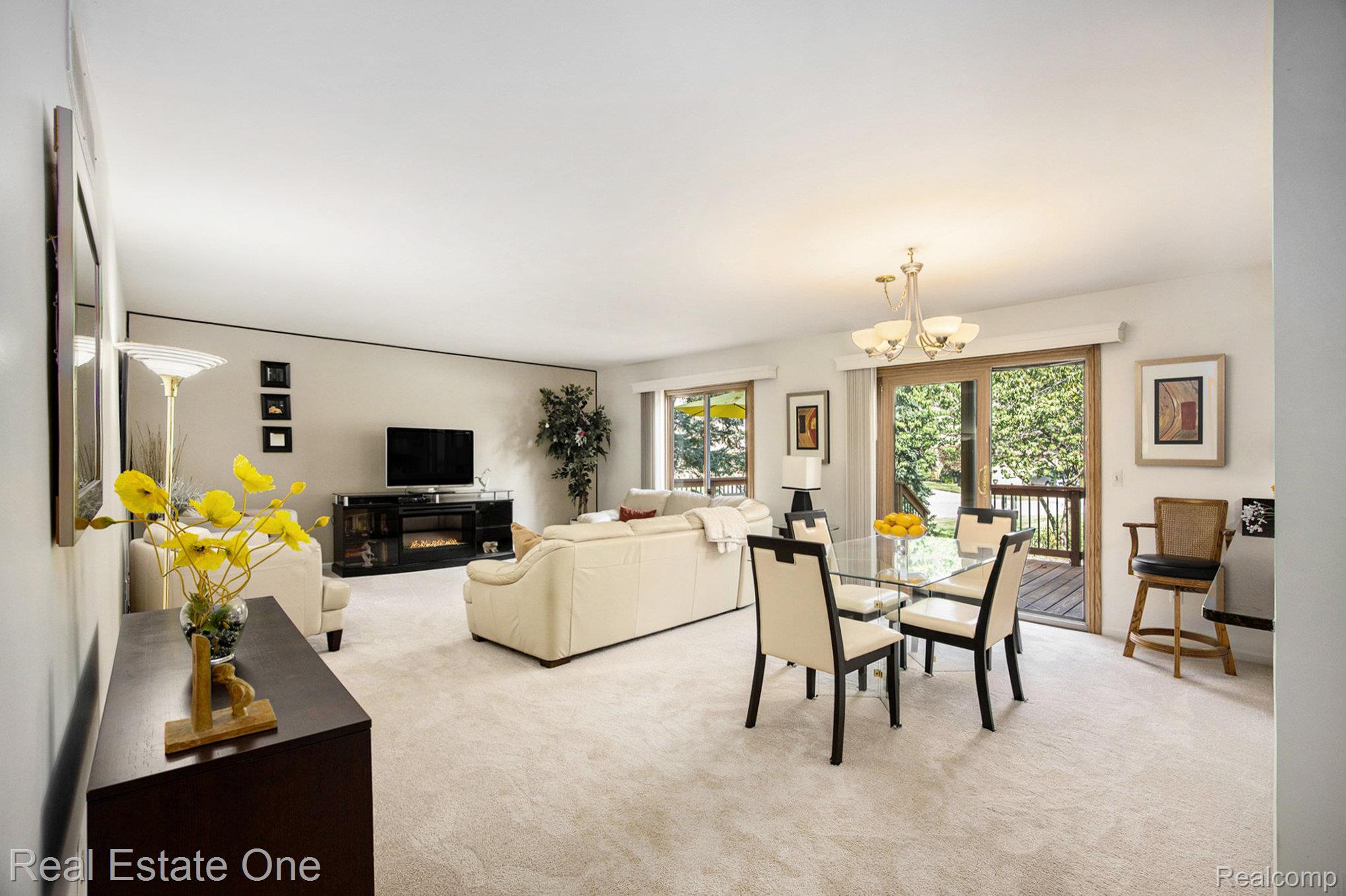 2191 Rochelle Park Drive 63