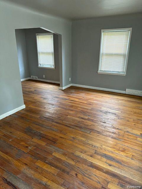 8501 Roselawn Street