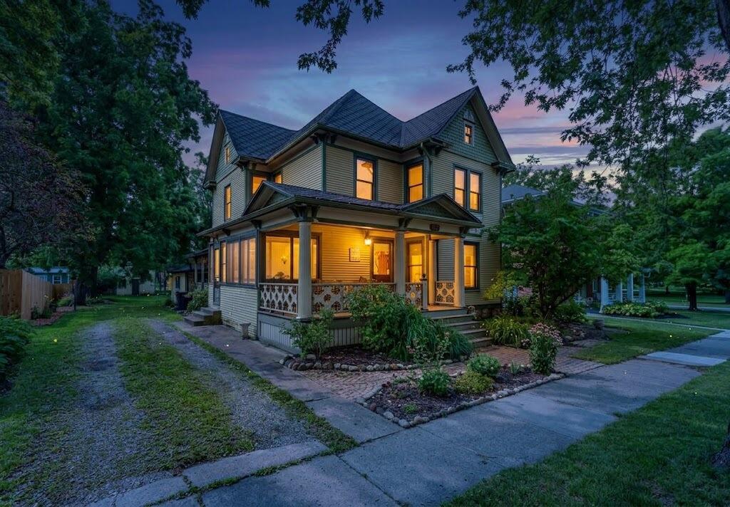115 W Main Street