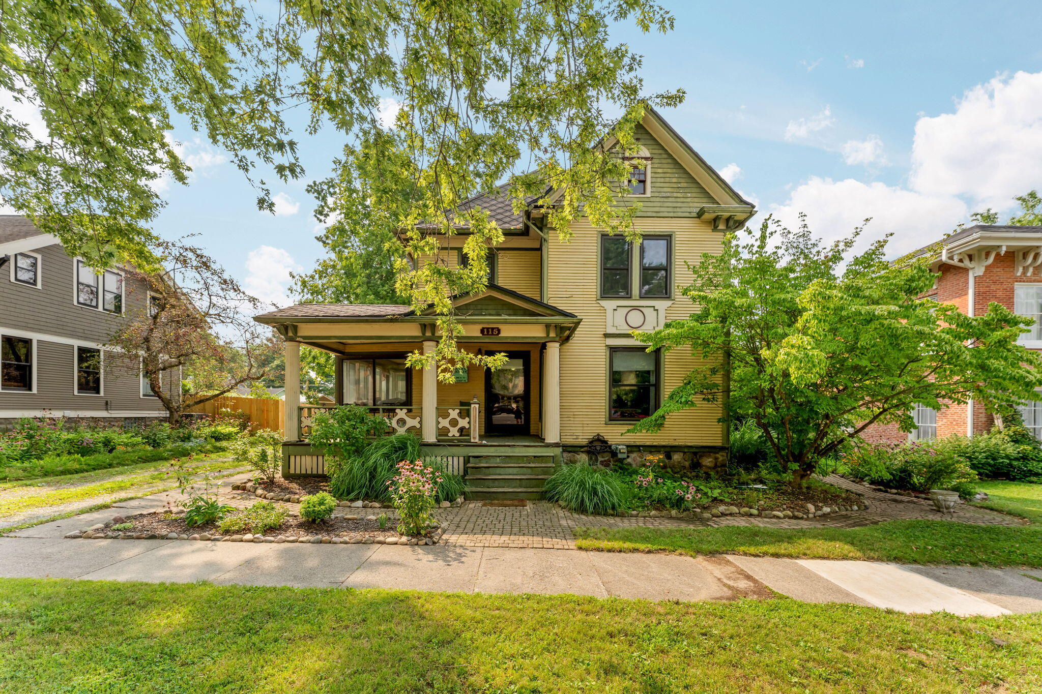 115 W Main Street