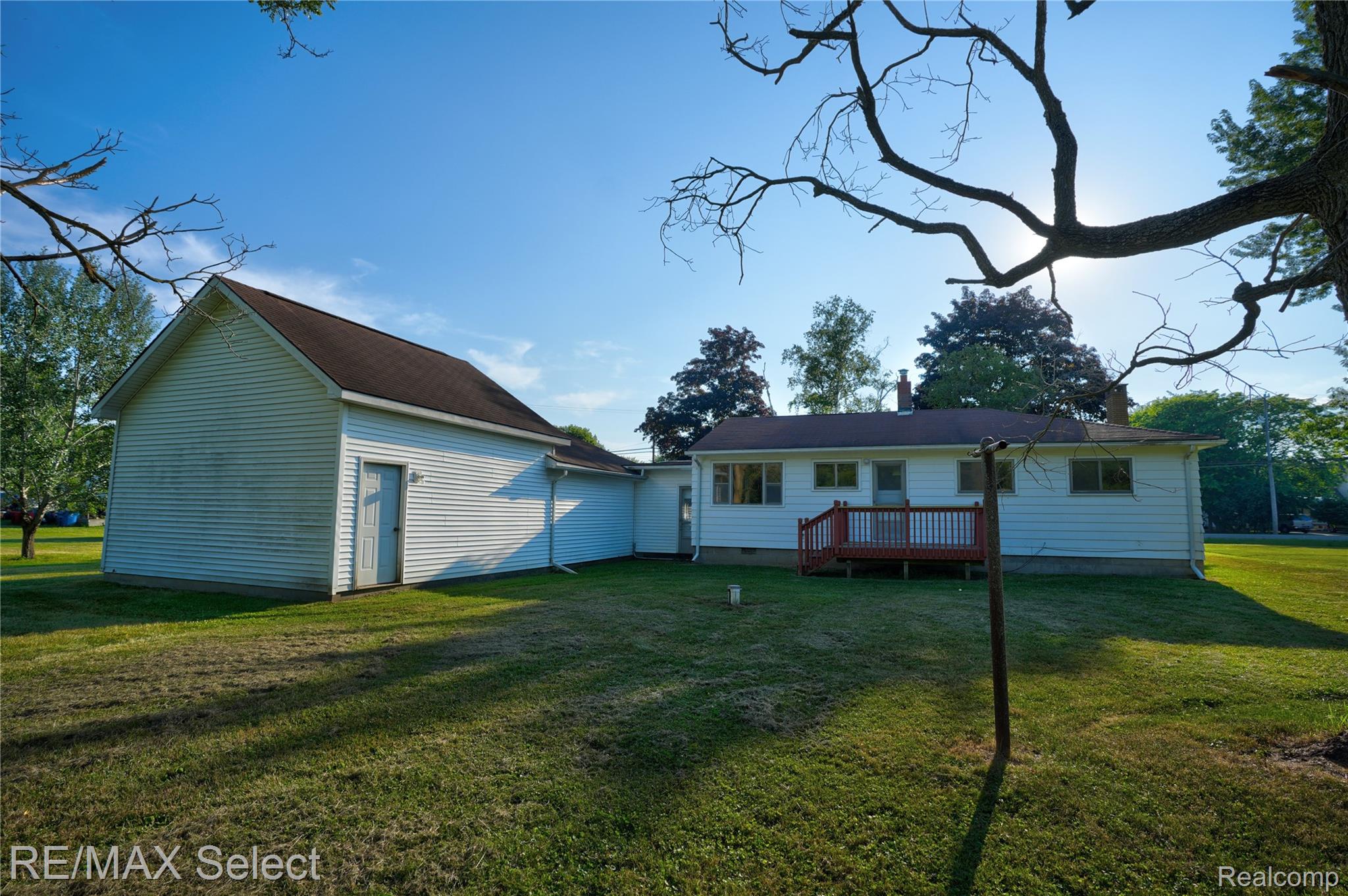 7449 Jennings Road