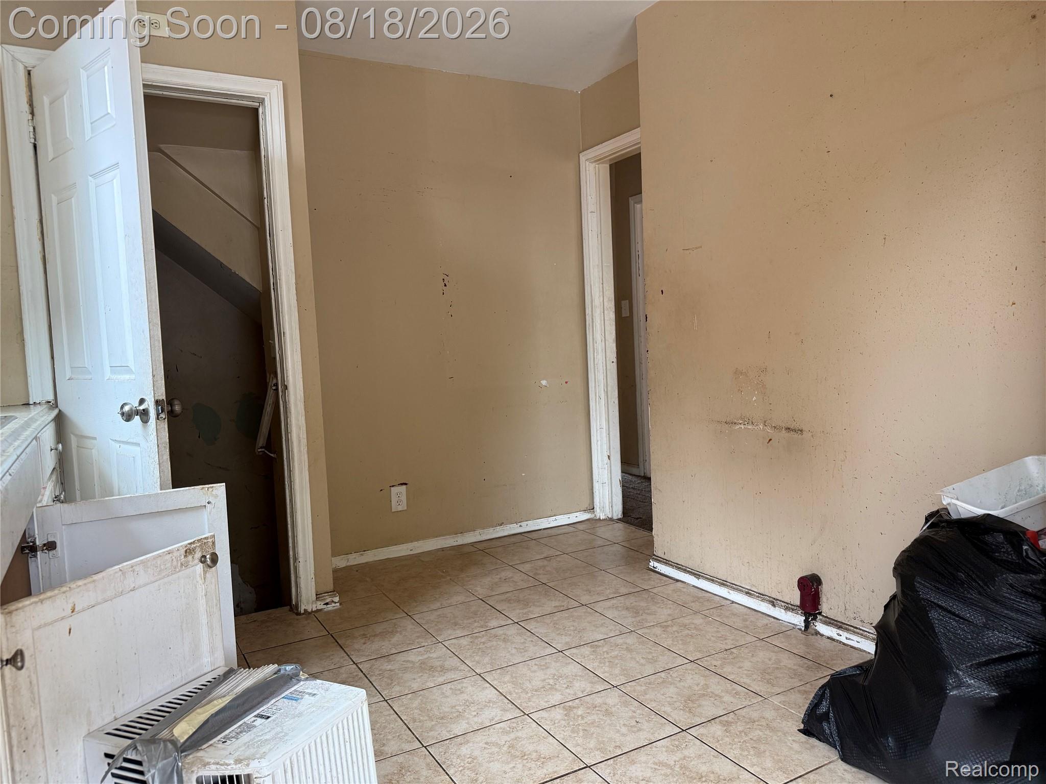 15653 Faircrest Street