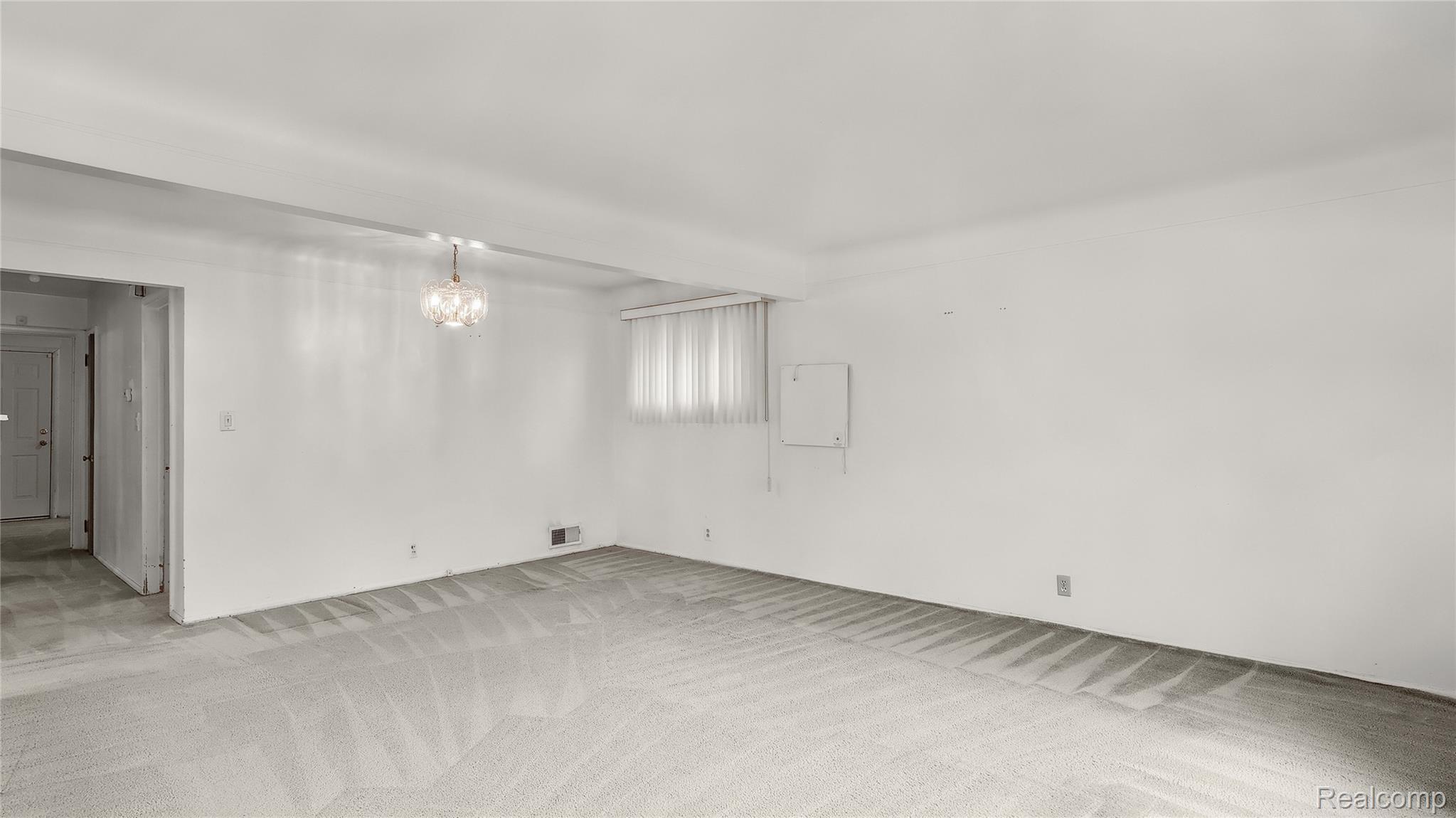 13701 Elgin Street
