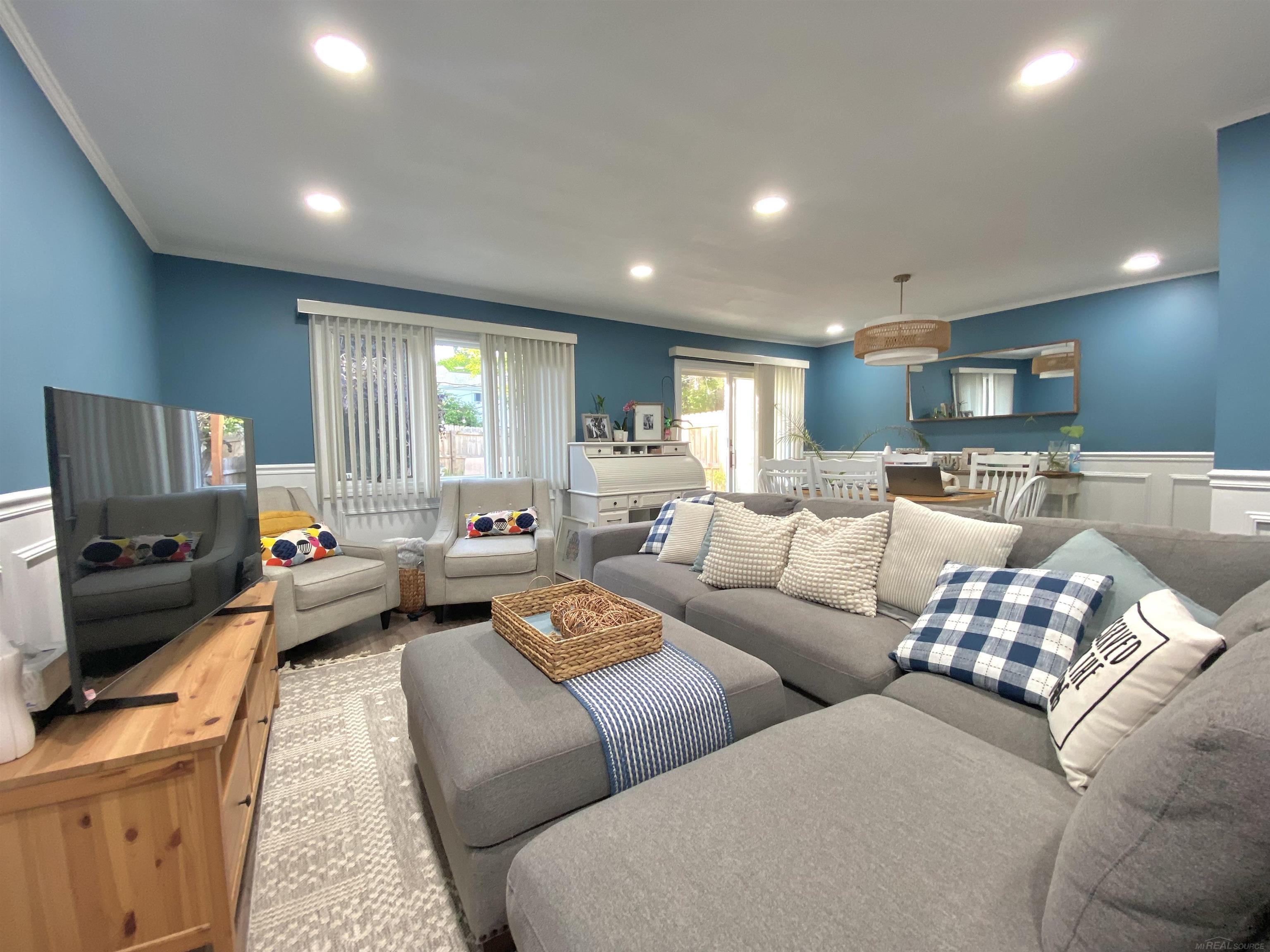 2330 Hillendale Drive