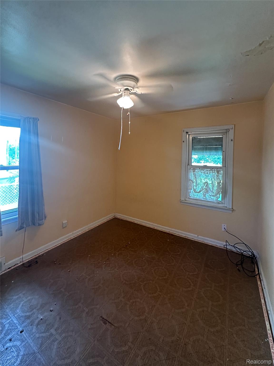 27 Alter Court