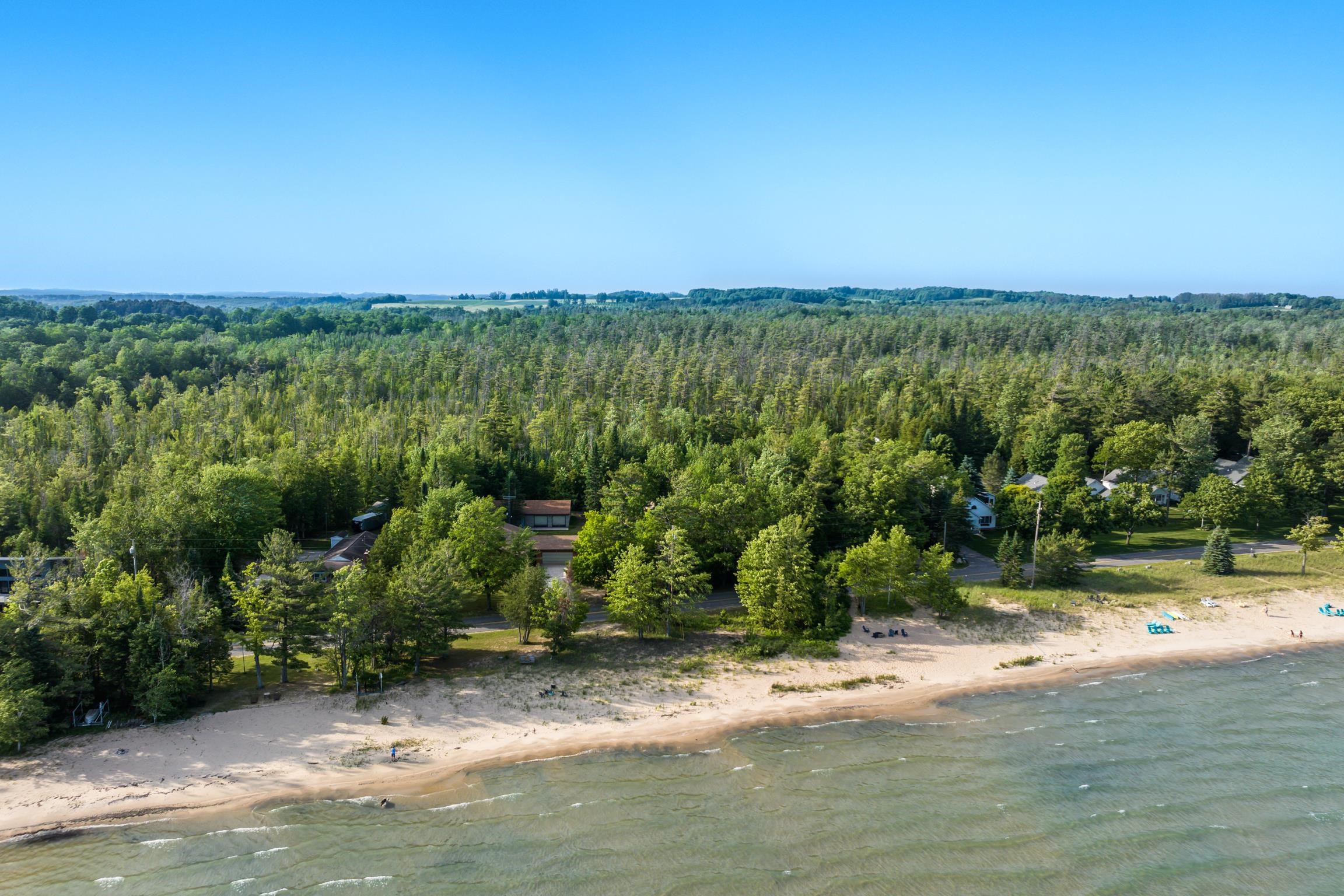 3842 Lee Point Road