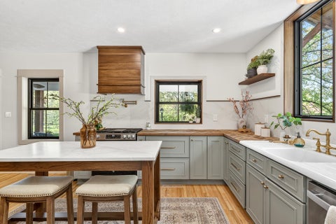 Tiny photo for 903 E Mill Street, Hastings City, MI 49058 (MLS # 65026055812)
