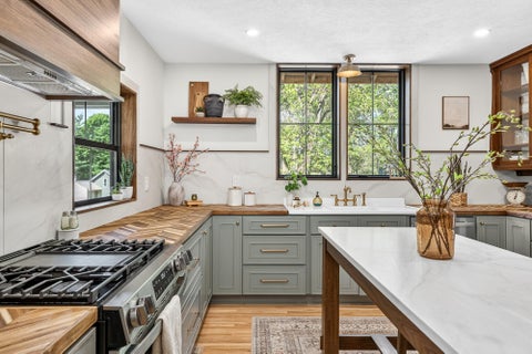 Tiny photo for 903 E Mill Street, Hastings City, MI 49058 (MLS # 65026055812)