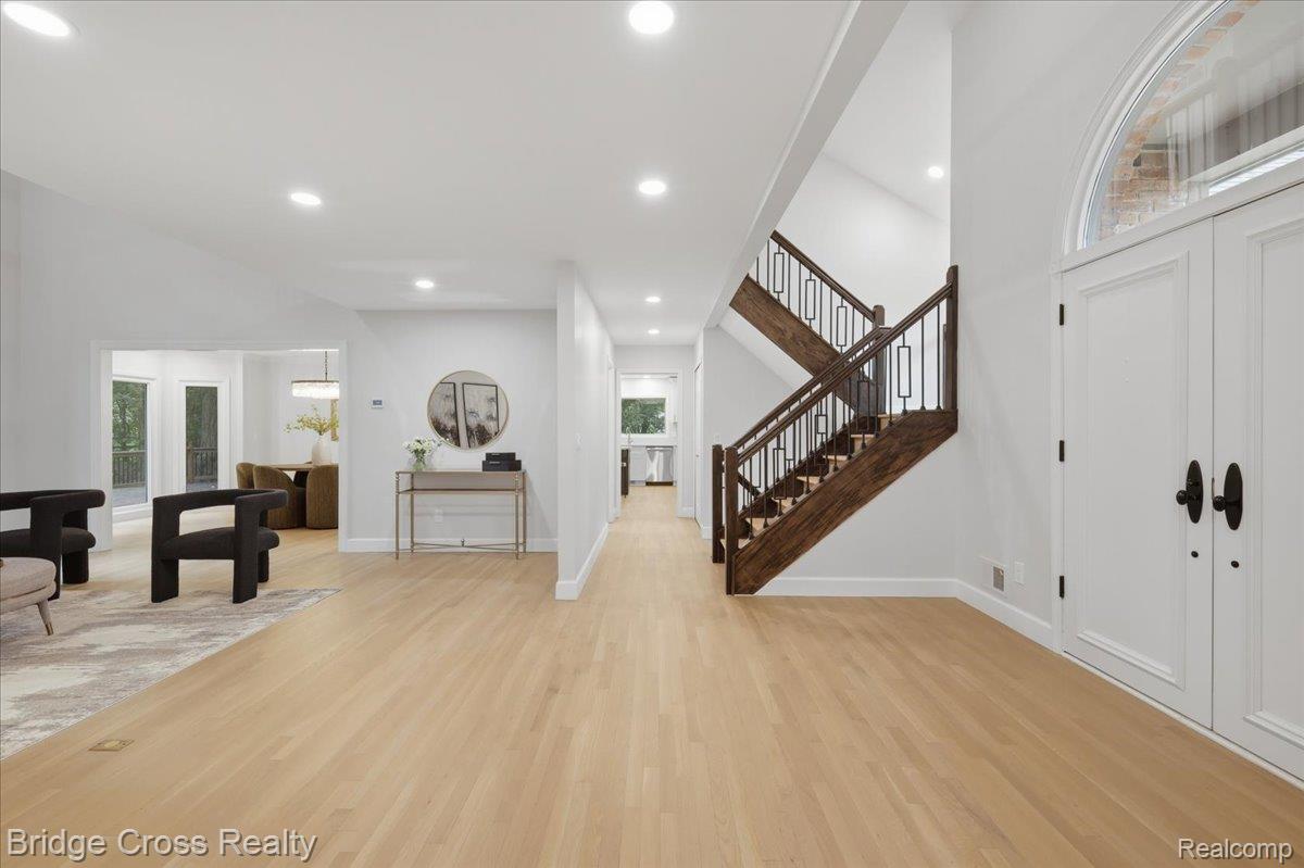 249 Norcliff Drive