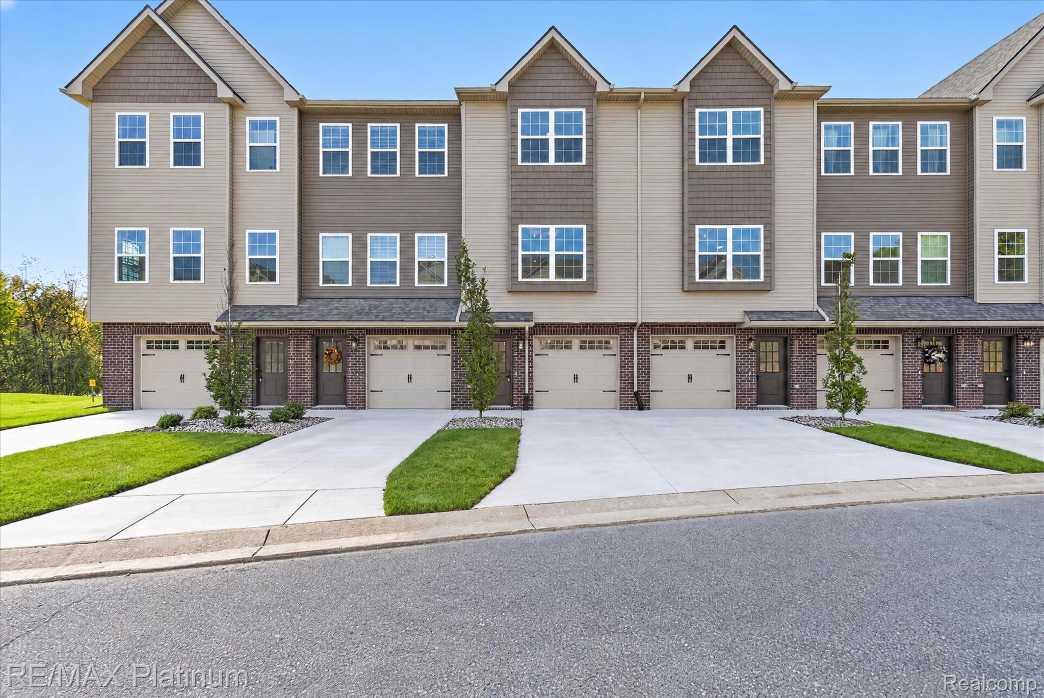 2231 Knotty Pine Trail