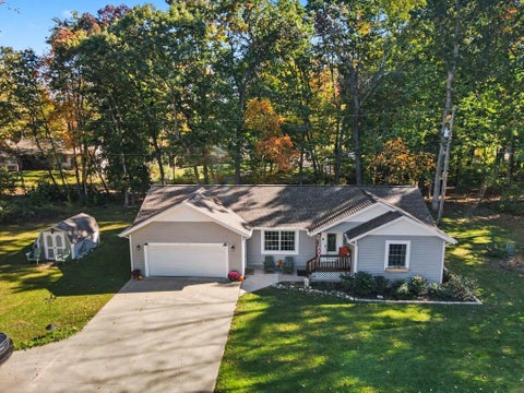 Photo of 6522 Lake Road, Dalton Township, MI 49457 (MLS # 71026055740)
