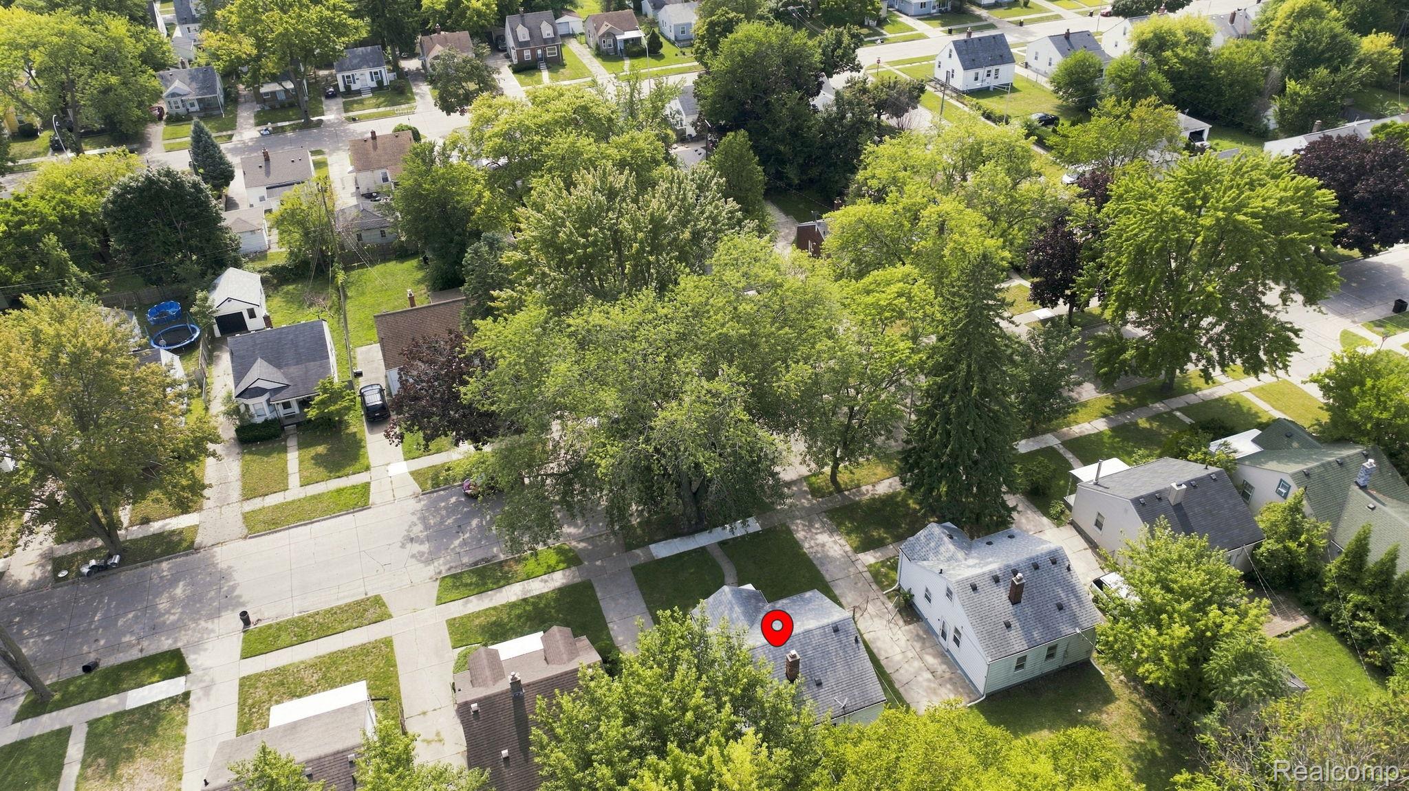 19331 KENOSHA Street