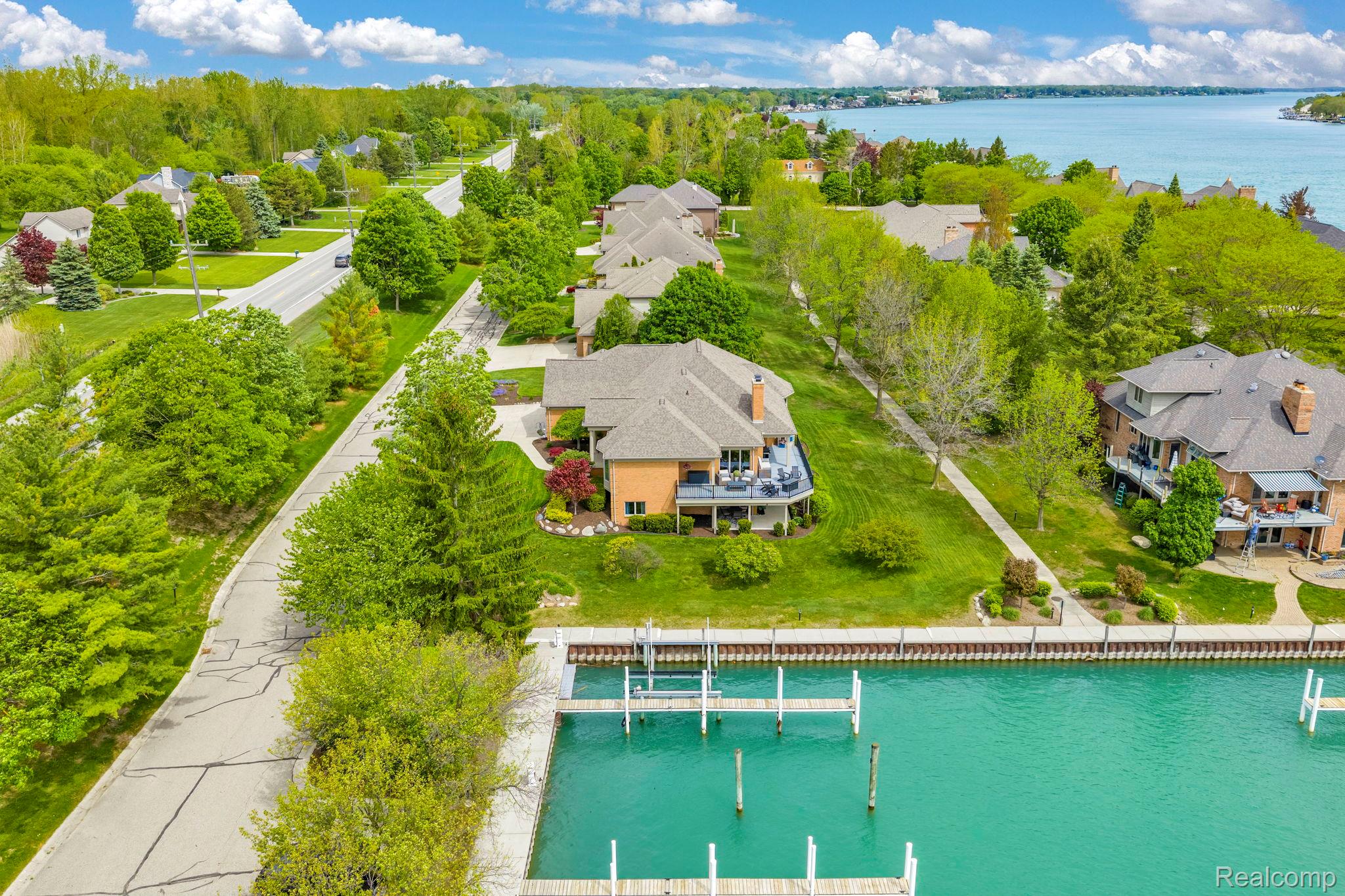 3737 Harbor Lane