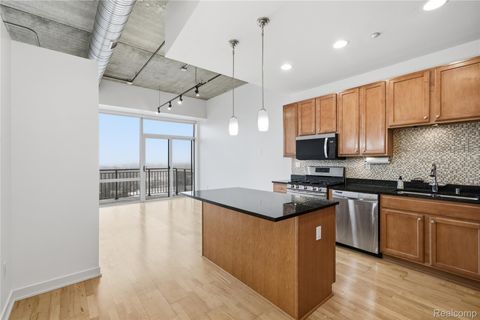 Tiny photo for 350 N Main Street, Royal Oak Charter Township, MI 48067 (MLS # 20261014510)