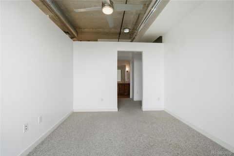 Tiny photo for 350 N Main Street, Royal Oak Charter Township, MI 48067 (MLS # 20261014510)