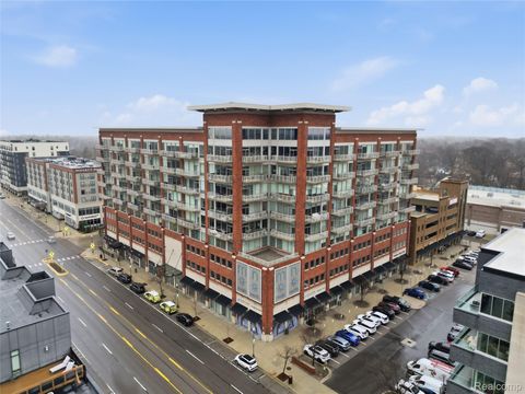 350 N Main Street Royal Oak Charter Township MI 48067