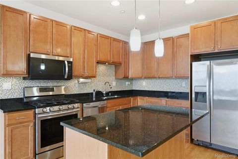 Tiny photo for 350 N Main Street, Royal Oak Charter Township, MI 48067 (MLS # 20261014510)