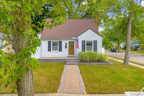 1818 Mortenson Boulevard Berkley City MI 48072