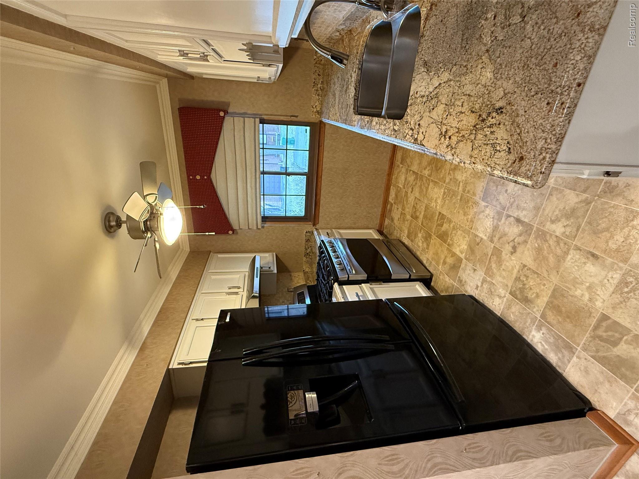 26 Parkplace Central